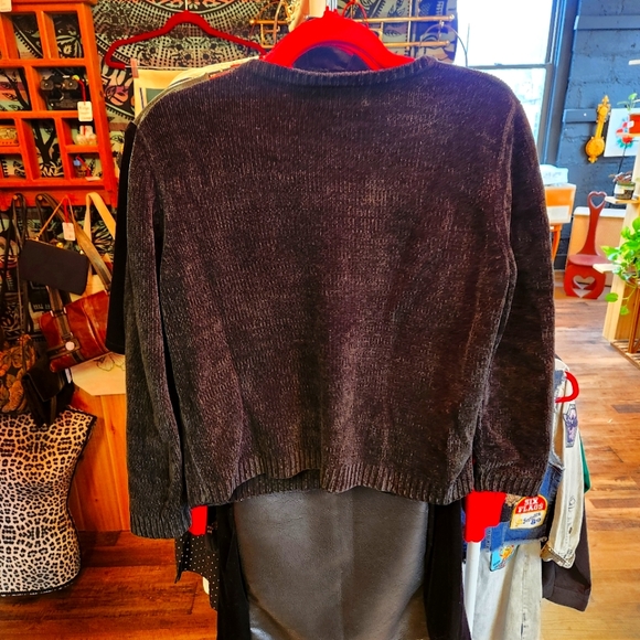 💮🌹Vintage 00's Embroidered Chenille Sweater💋❣️ - Picture 9 of 9